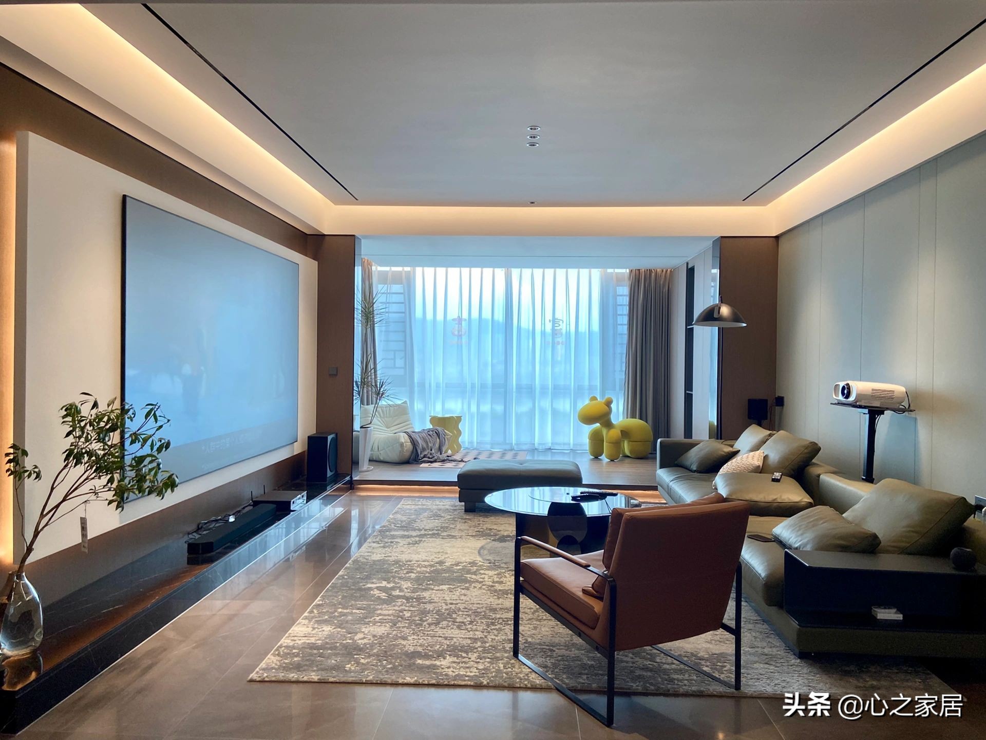 230㎡浪漫奢华装修风格，对家人满满的爱，全部体现在家装设计中