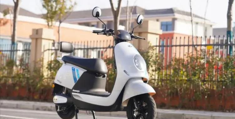 電動車怎么選？雅迪、愛瑪、新日等六大品牌主力車型，價格公開