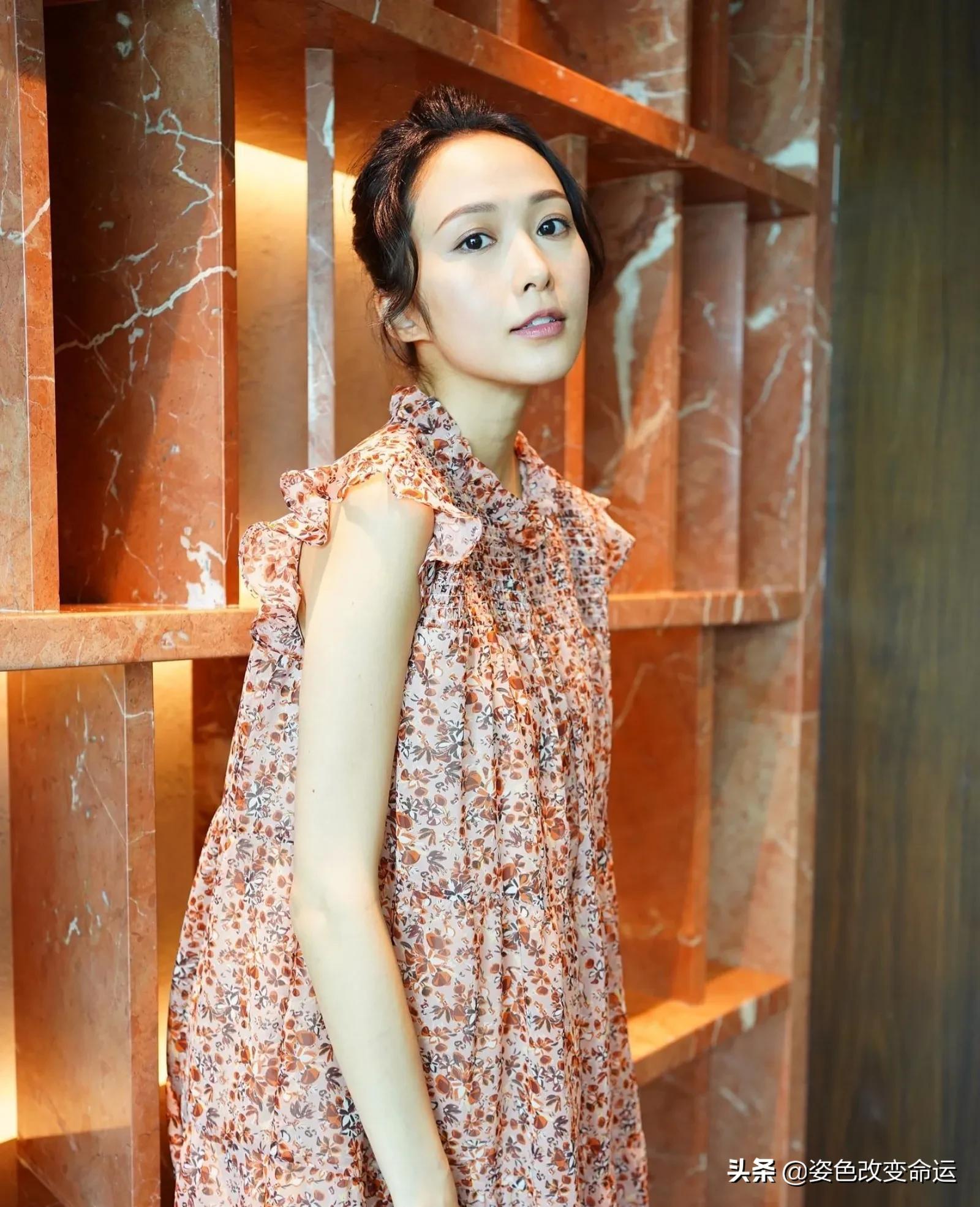 不管反黑还是反黑路人甲，汤怡都是最美的一个，可惜没人认识