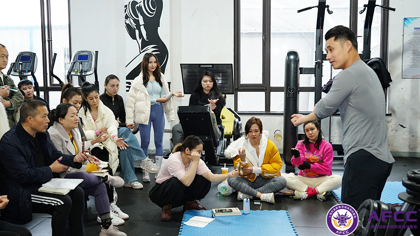 健身教练培训机构学费到底多少钱呢？