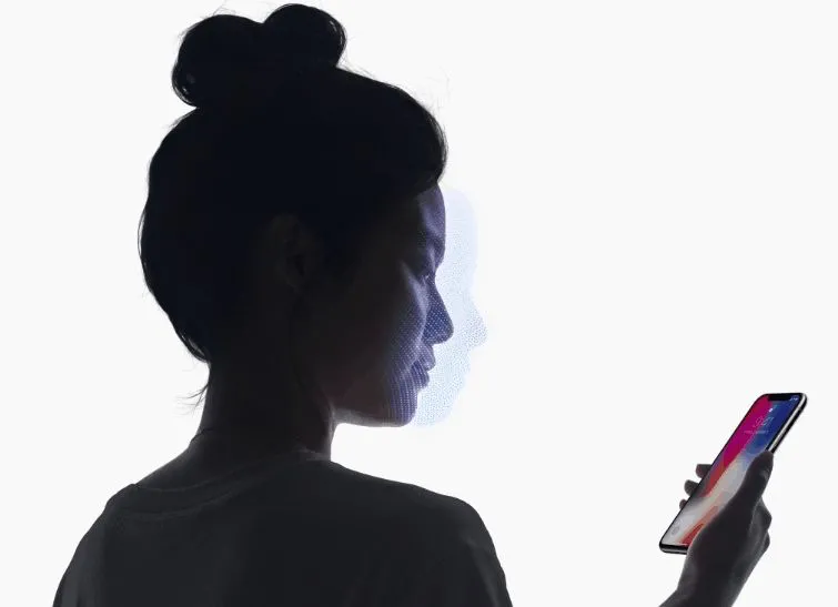 翻他人眼皮能解锁支付工具偷钱?实测结果来了