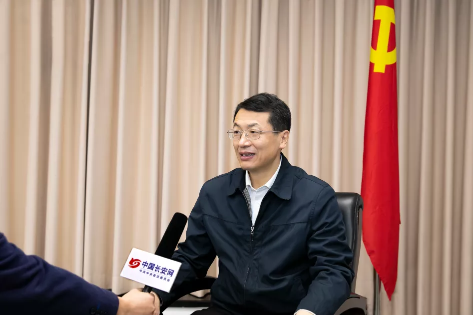 “总冠军”现身！