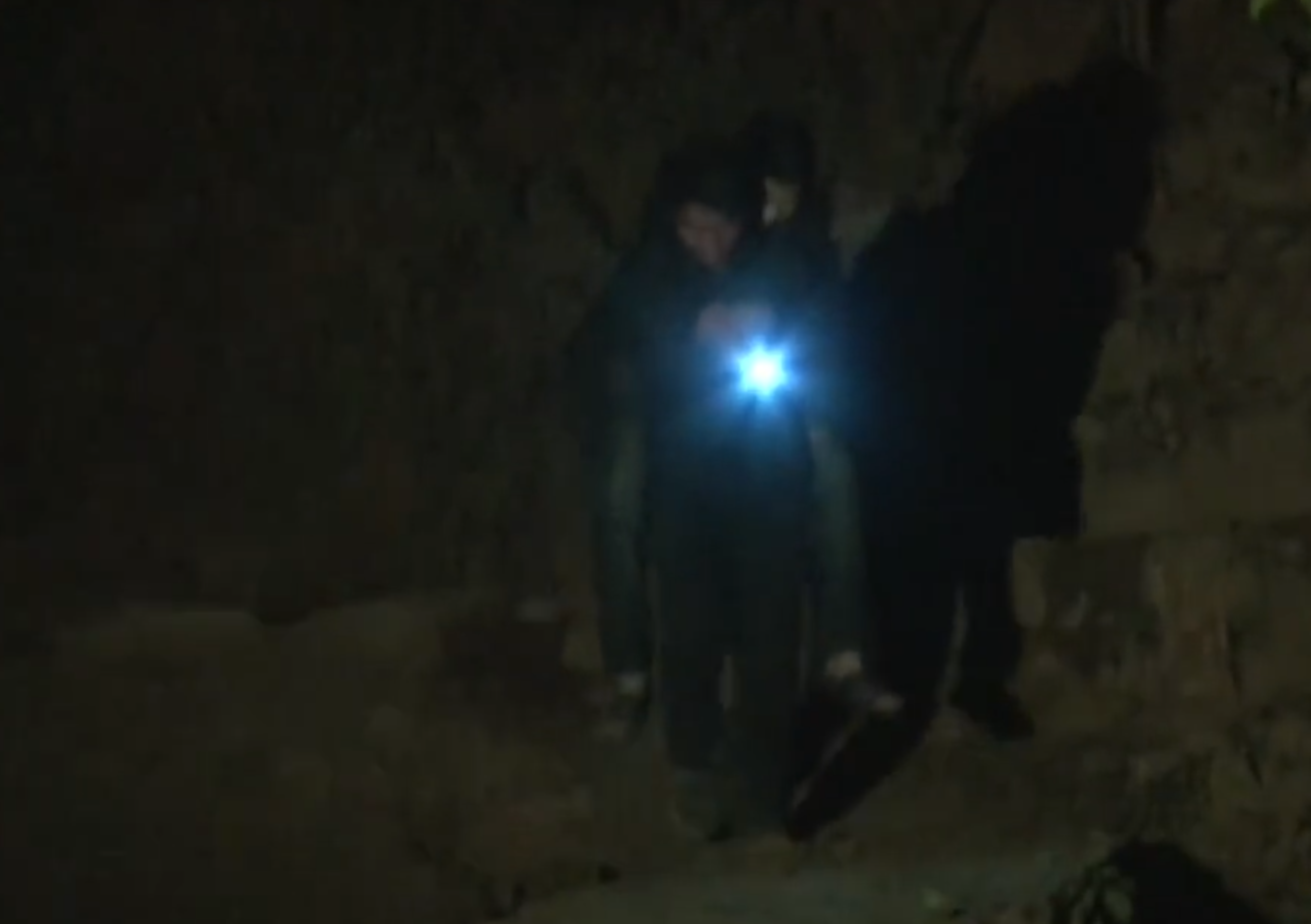 河南16岁富二代：从不吃青菜，有钱才看书，喜欢追着生活老师打