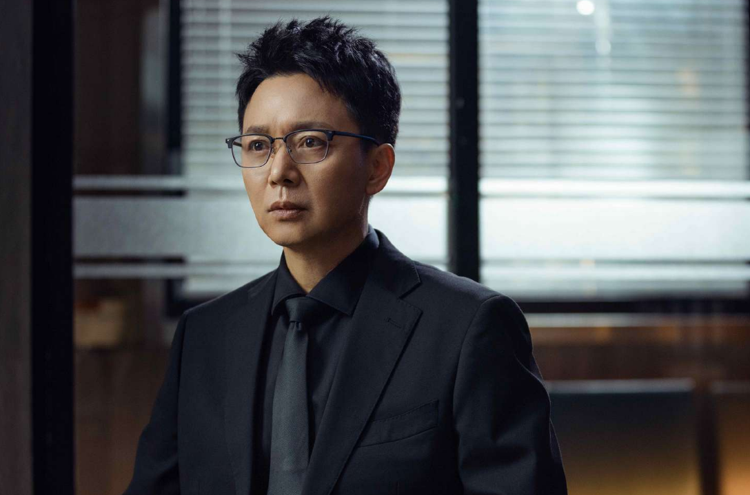 秦岚《关于唐医生的一切》今晚首播，阵容雄厚，4位配角可期待