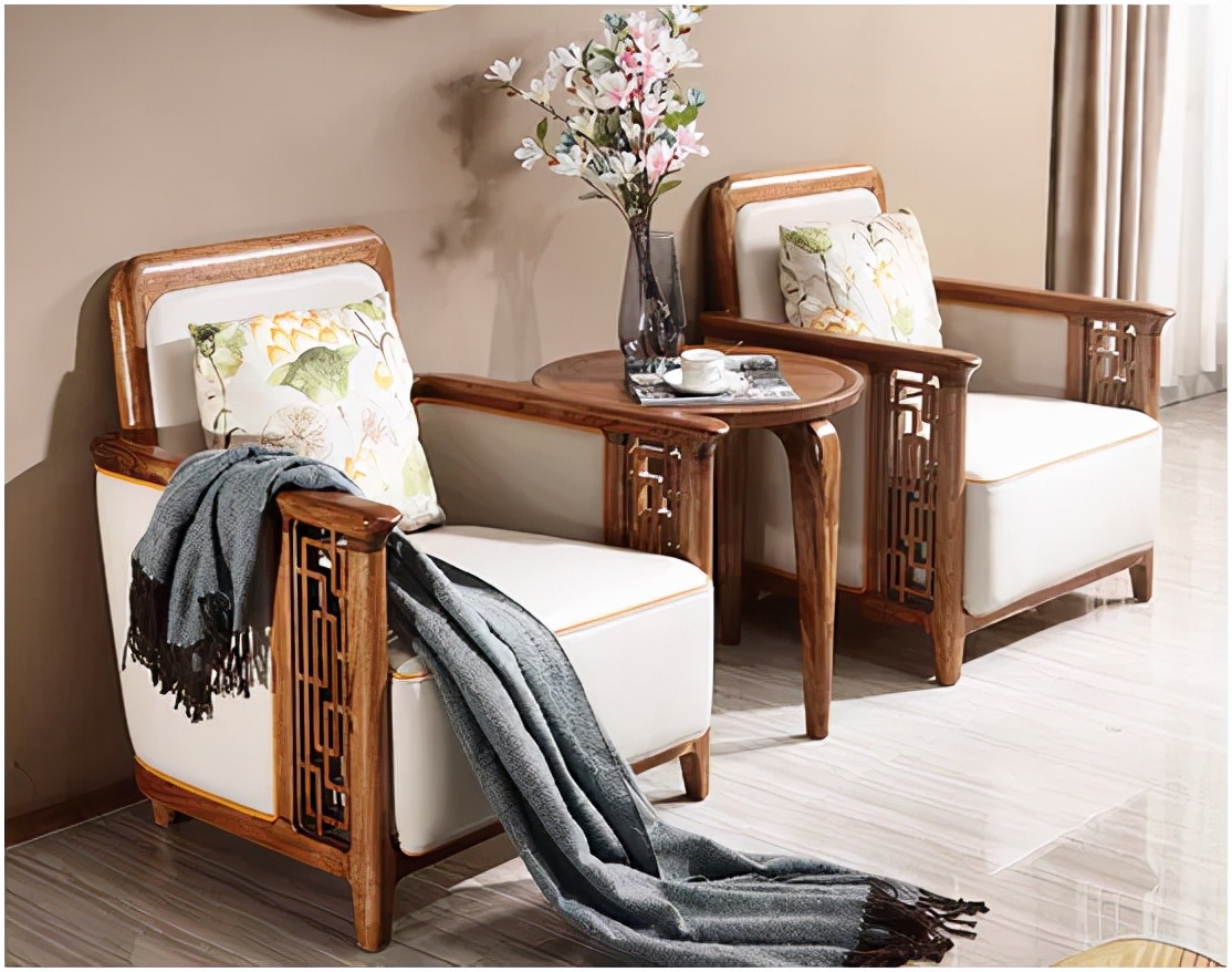 雅中带奢的新中式乌金木家具，即使搭配简单，中式风雅也藏不住