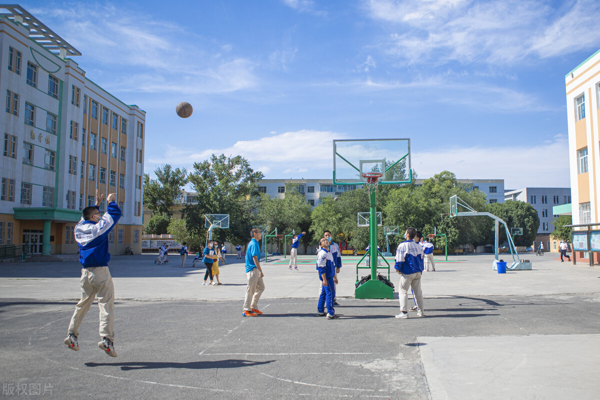 对口高考能考本科吗？他和普高的区别是什么？哪个更适合学生？