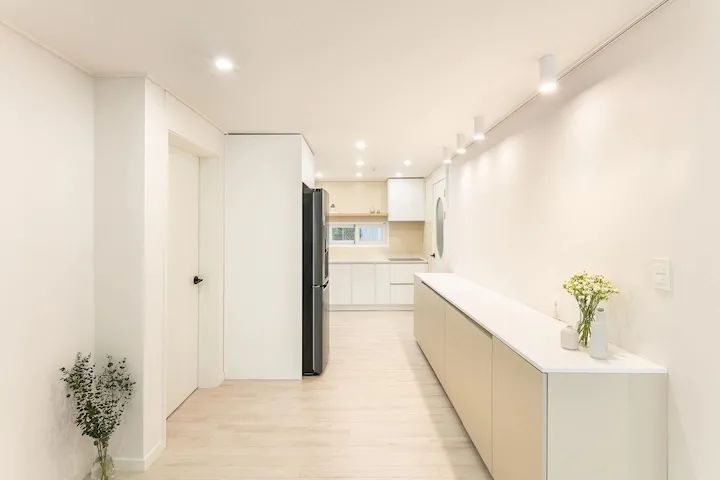 装修灵感丨看似豪宅，其实只有90㎡，全屋0杂物