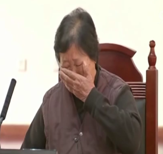 2005年，荥阳市公安局抓获了一名可疑男子，竟牵扯出一桩惊世冤案