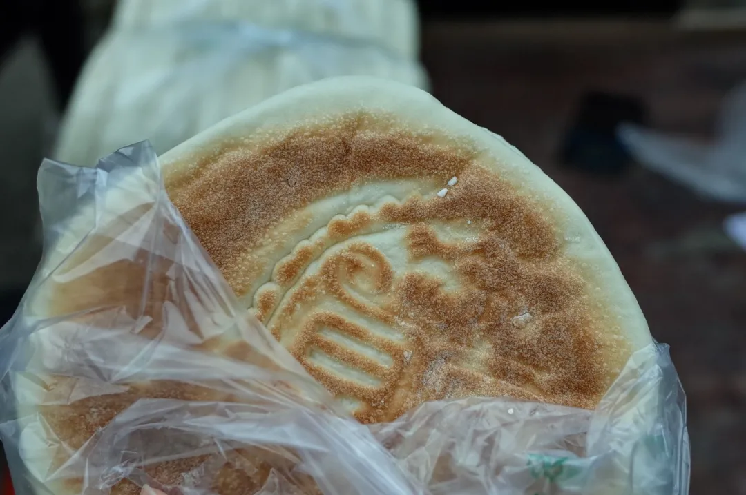 飘了,反套路的“硬核市集”给我找到了