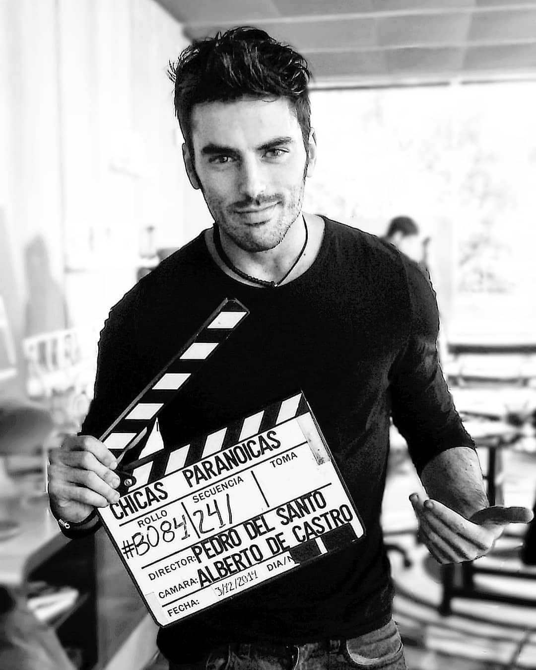 34岁西班牙男演员因淋巴癌去世，治疗期间将抗癌经历拍成电影