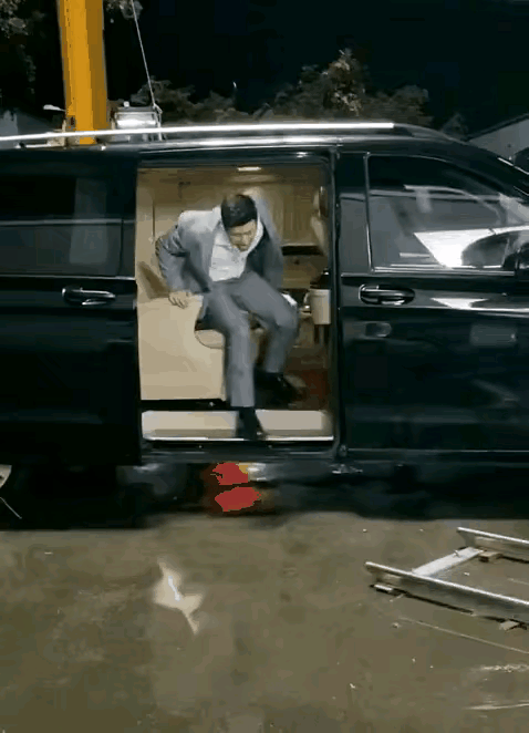 嘎子哥这大坏蛋演的真好，妥妥的戏骨了