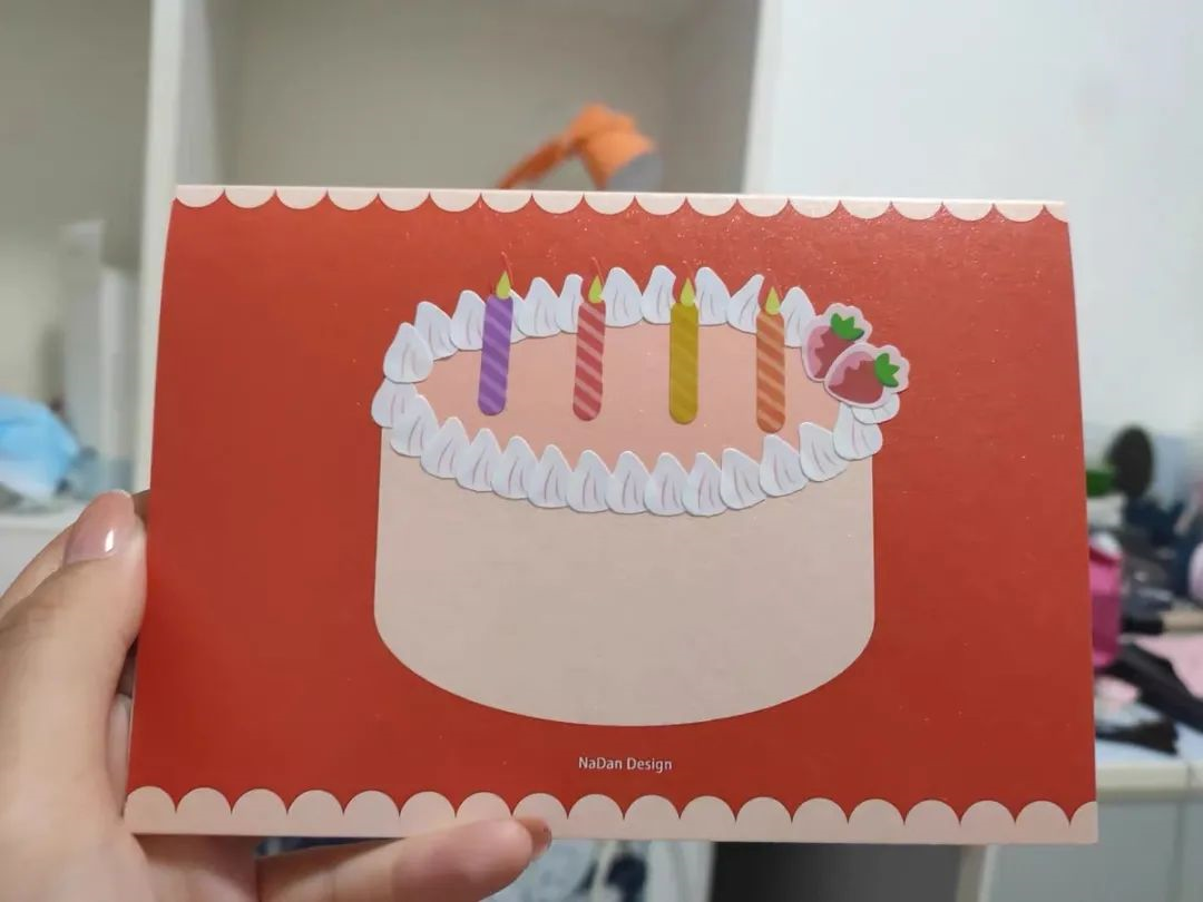 送什么生日礼物好呢（生日送礼物应该送什么比较好）