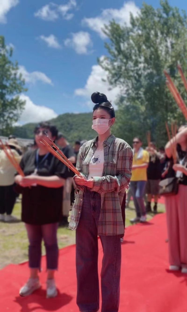 任嘉伦宋祖儿《无忧渡》官宣开机！捉妖师和另一女子奇幻爱情