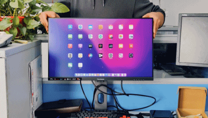 男同事都馋哭了，自费4000元打造超实用舒适工位