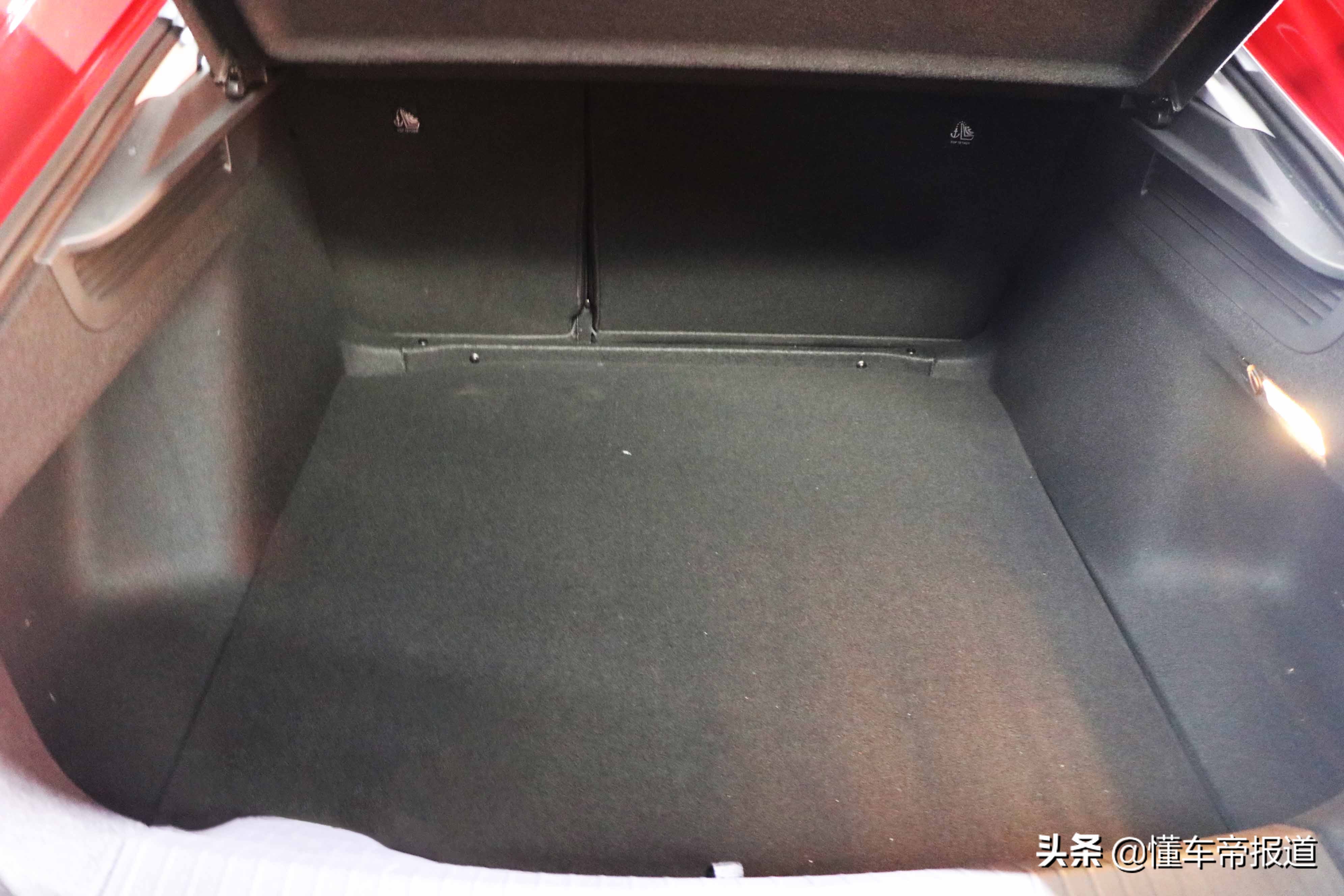 新车 | 缩小版CC实锤！大众新凌渡L正式发布，无框车门+掀背尾门