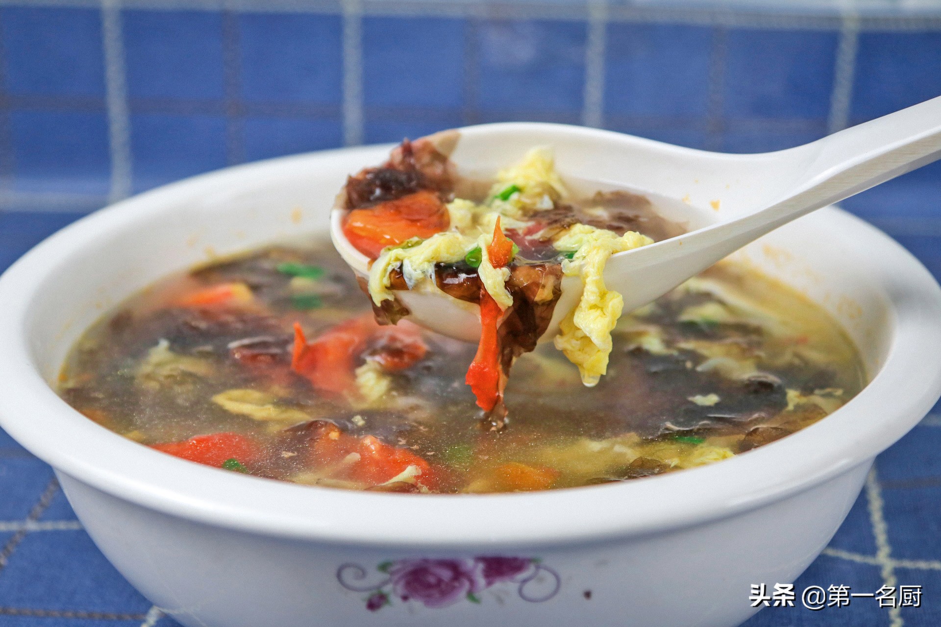 紫菜下锅前，要不要“洗一下”再煮？很多人不懂，听海边人怎么说