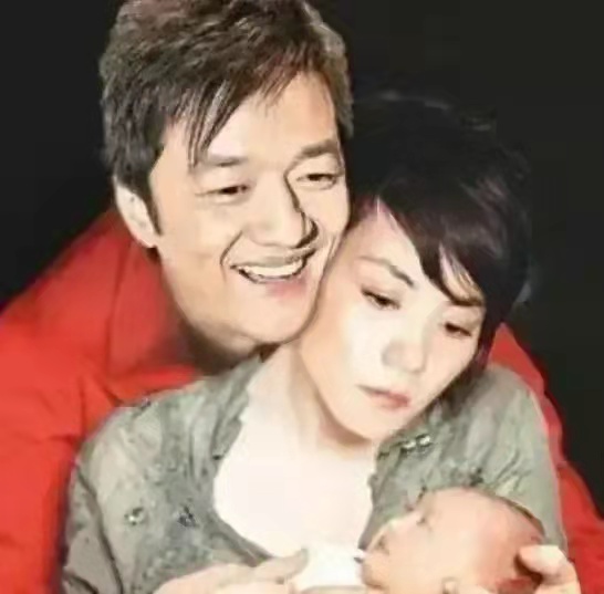 离婚后选择前任的王菲和大s：中年人的婚姻很现实，别被对方拖累