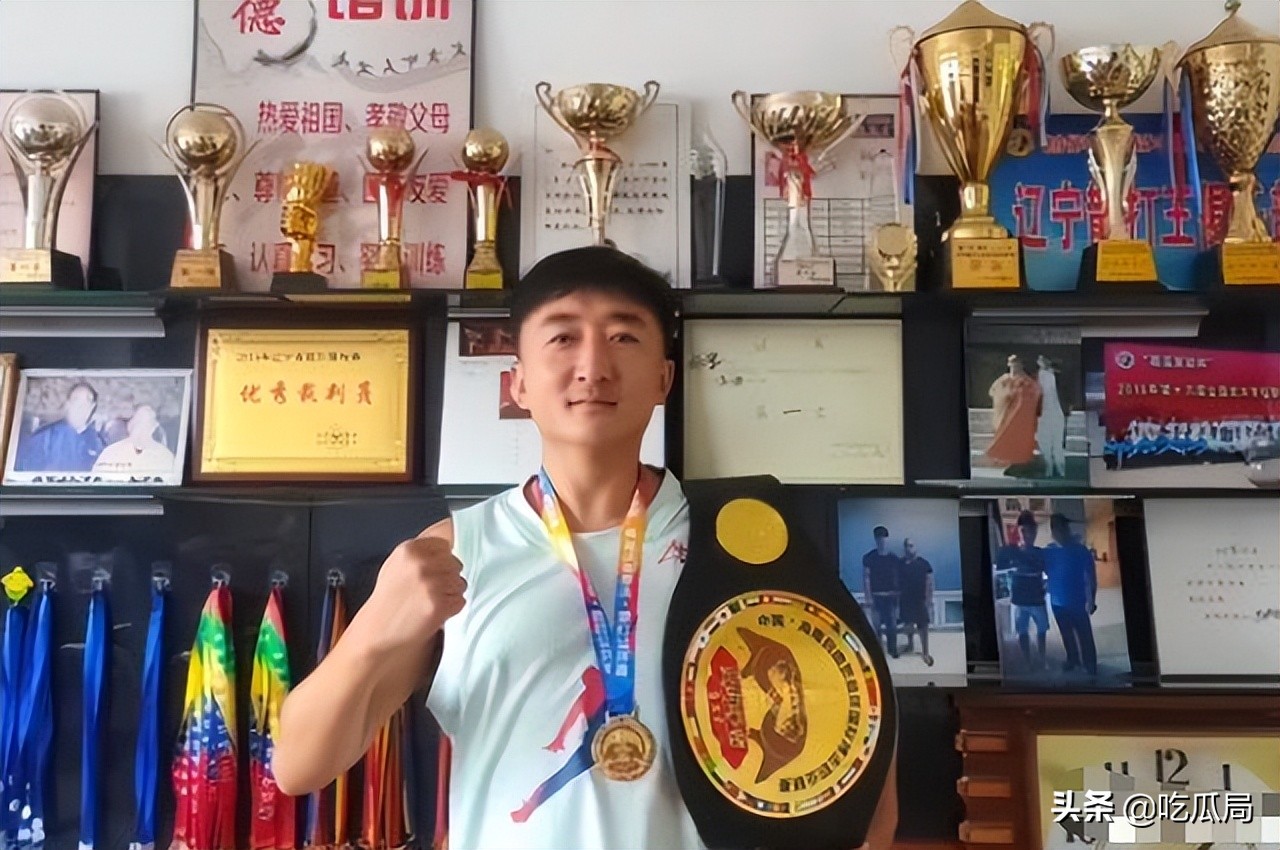 7月离世的8位名人！有人中暑身亡，有人心梗有人乳癌，年纪最小40