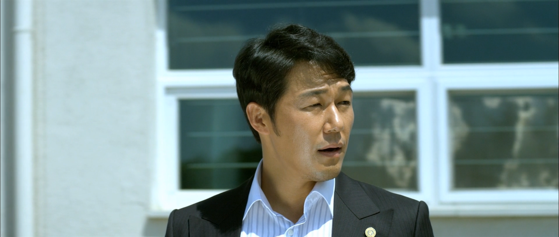 一口气看完韩国高分电影《新世界》,没看懂的细节,这里一次补齐