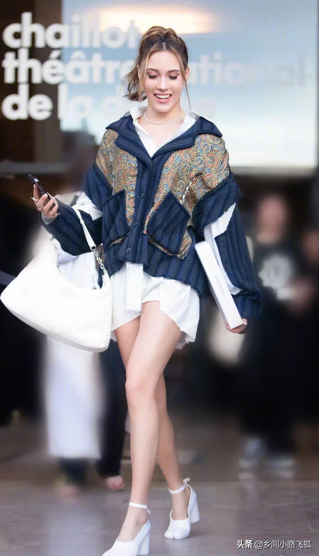 谷爱凌亮相巴黎高定时装周，四套造型各具风格，你喜欢哪一身呢？ ​​​