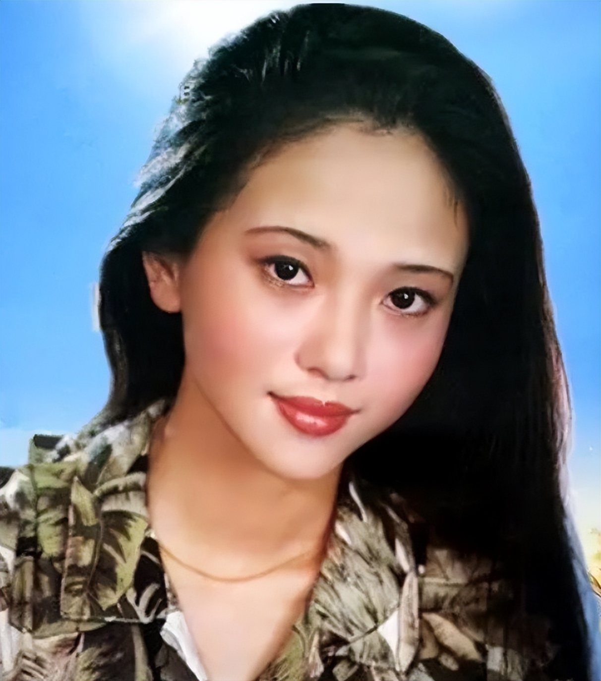 14位贤良的“妈妈专业户”女星，年轻时个顶个是美人坯子