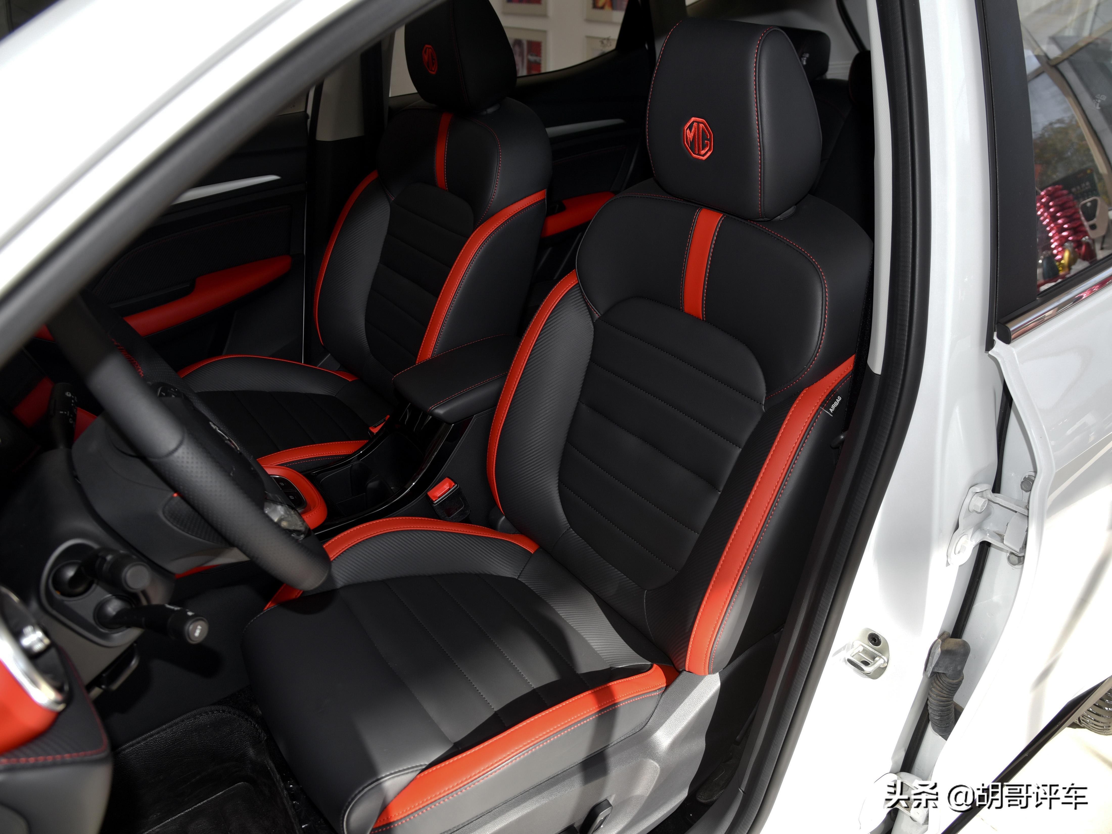 国六排放，11.28万物美价廉，2585轴距，实拍名爵ZS