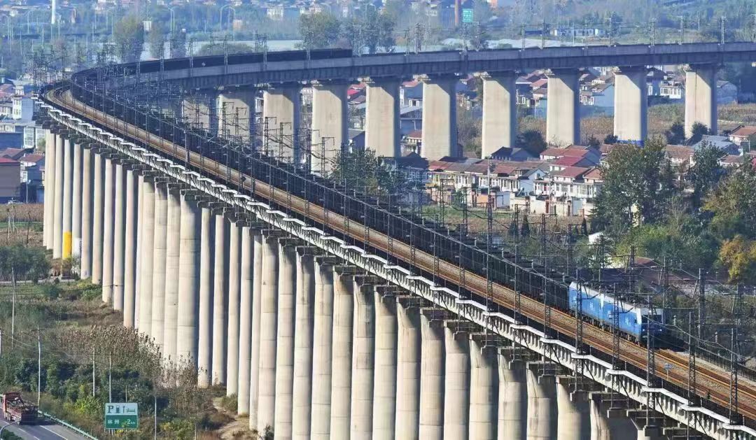 郑州铁路暑运7月1日启动预计发送旅客1878万人