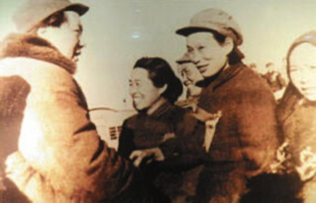 賀子珍從蘇聯回來 妹妹賀怡向偉人提了個要求 偉人斷然拒絕 天天看點