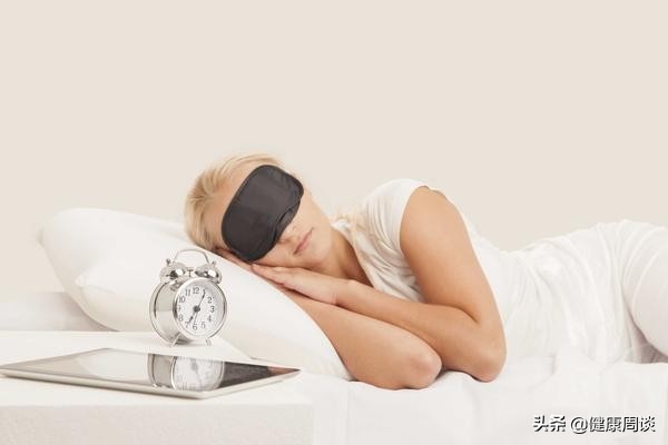 若是每日睡眠時間少於7個小時，一年後會變得如何？ 別不聽勸