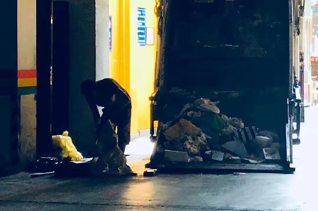 1990年，17岁高中生犯下命案逃跑，被抓时已年入百万娶妻生子