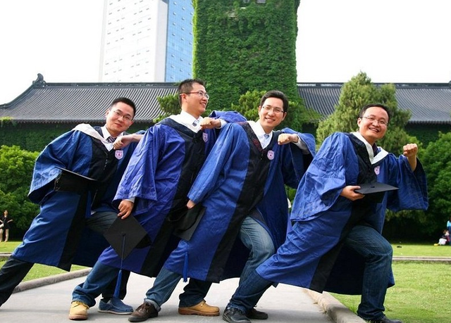 四类大学毕业后包分配，其中五所大学，学生毕业后多数能当“官”