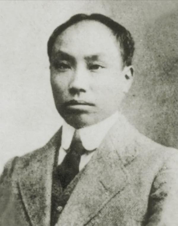 陈独秀不肯去延安，晚年归隐江津，临终前对潘兰珍说：我对不起你