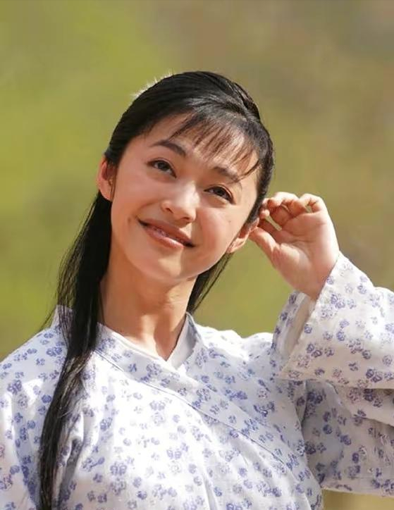 6位“香肠嘴”、大嘴女星：有人被夸风情万种，有人被嘲嘴大难看