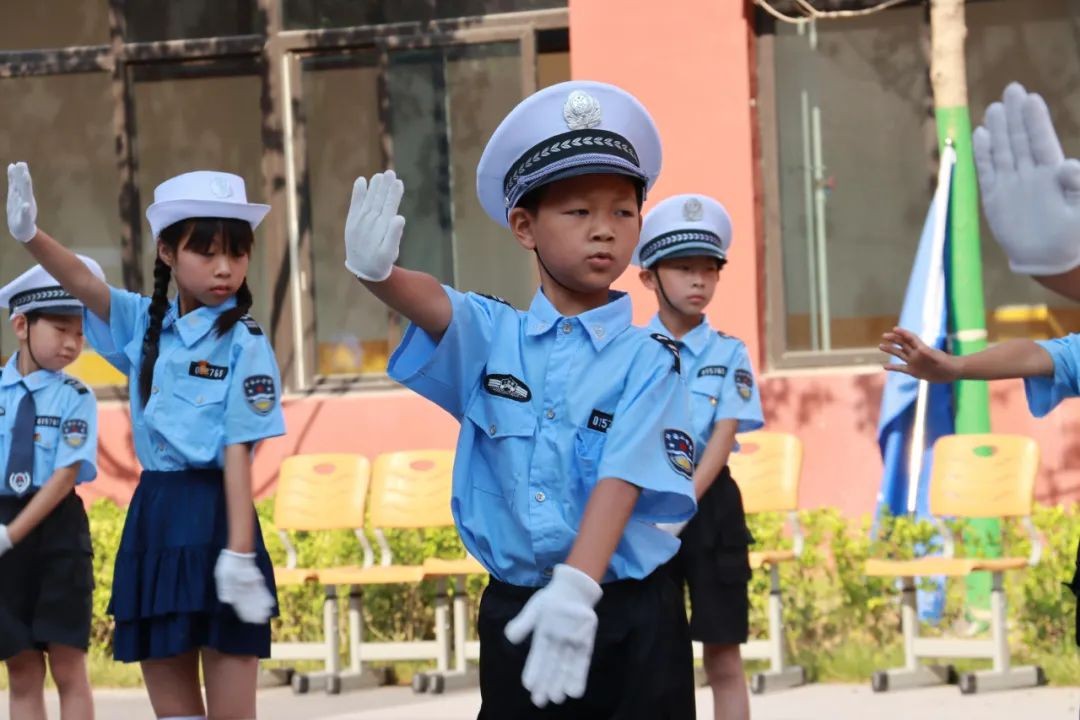 楊凌首支“少年交警隊(duì)”這個(gè)夏天正式成立了