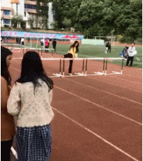 妹子怎么也没想到爱情来的这么快图片