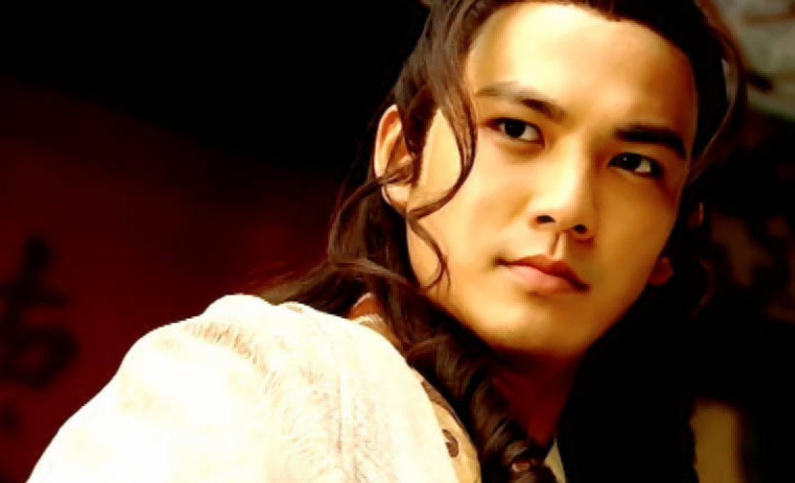 同为是“泡面头”，把张一山、肖战和张国荣放一起，差距就出来了