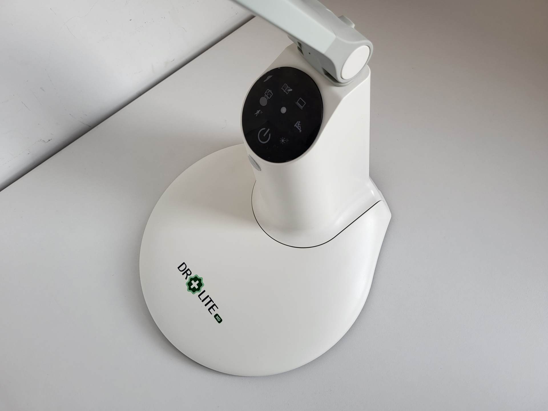 今天，我花了5000块，给儿子打造了一个专业级护眼环境