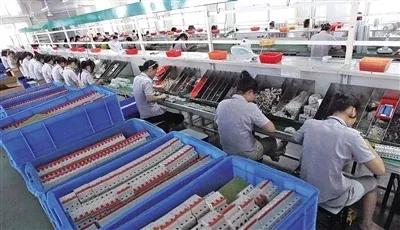 网络经济和实体经济，哪个没有对社会冲击力更大？