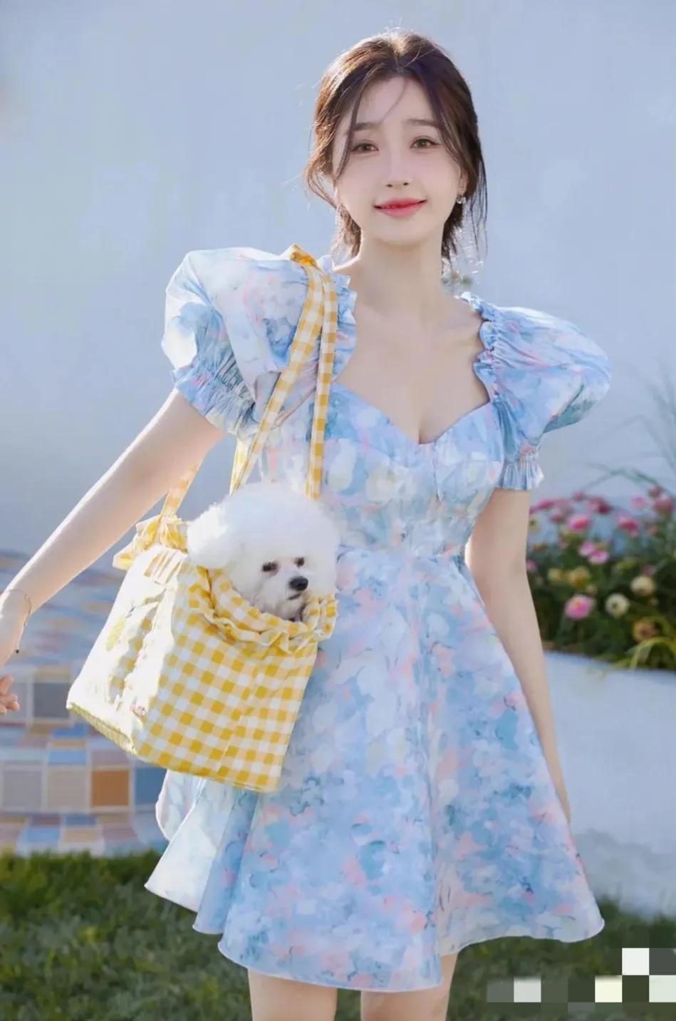 “清新治愈”，10位女星的夏日美裙，谁最深得你心？