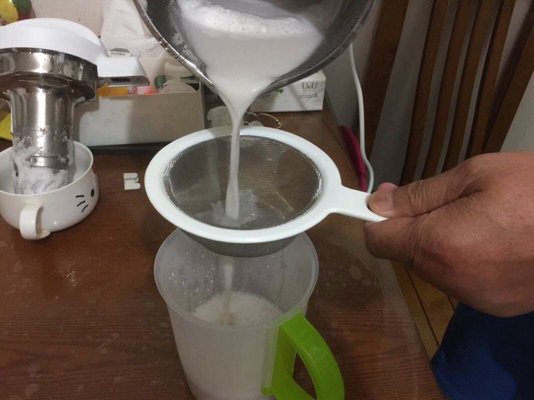 破壁机与豆浆机的区别在哪（一文了解豆浆机破壁机的差别）