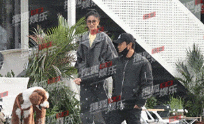 ��˼��١���������ɸ��ϣ�ѾѾϸ�İ��������·���ȫ����˵��Ц