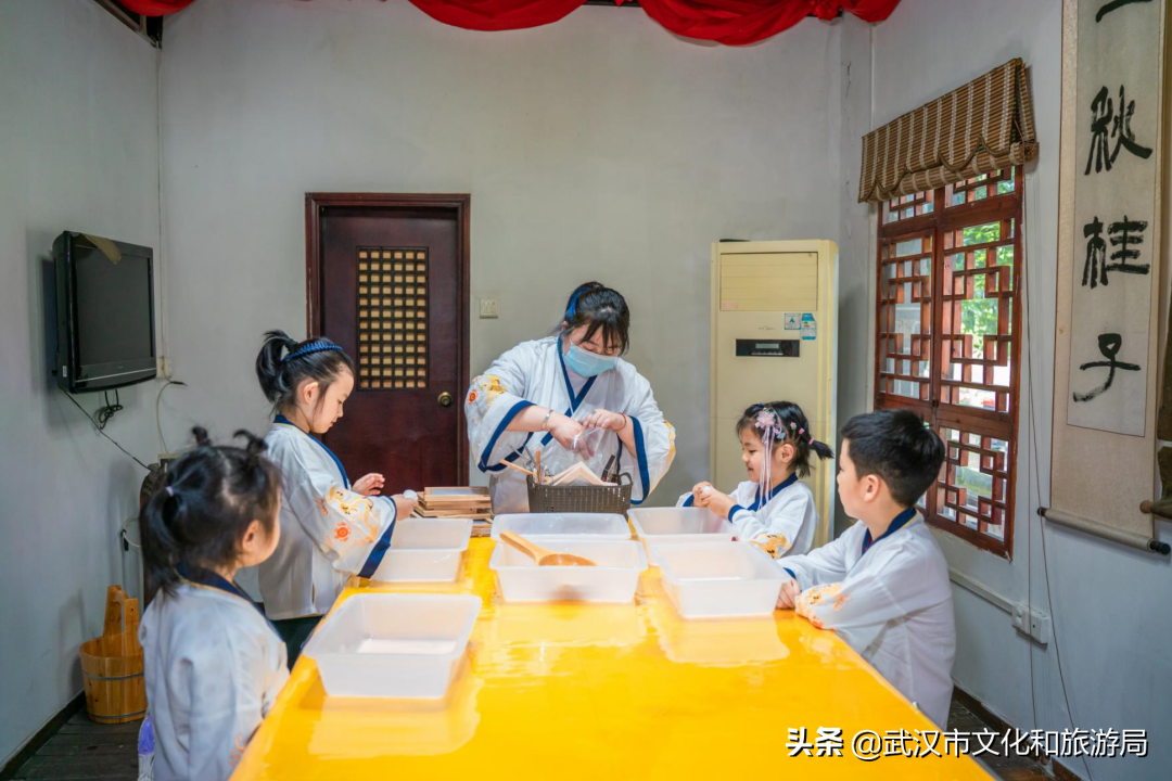 武汉遛娃圣地｜亲子｜采摘｜萌宠乐园｜古装穿越