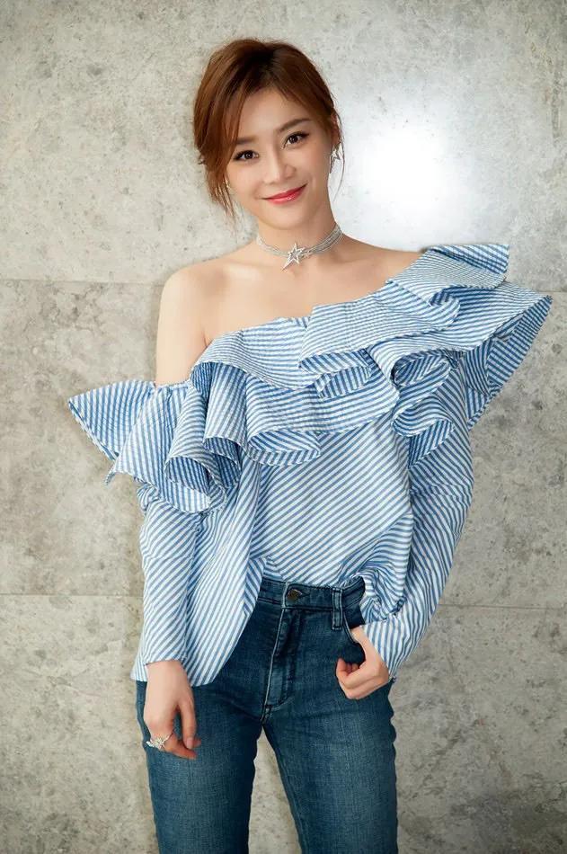 袁姗姗，25张精美的照片