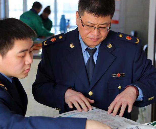 公务员不再以“招考”为主？三类学生能免试上岸，还是干部级别