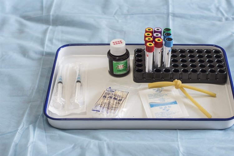 “癌王”胰腺癌，很多人误当成胃病！5个异常，可能是它的脚步声