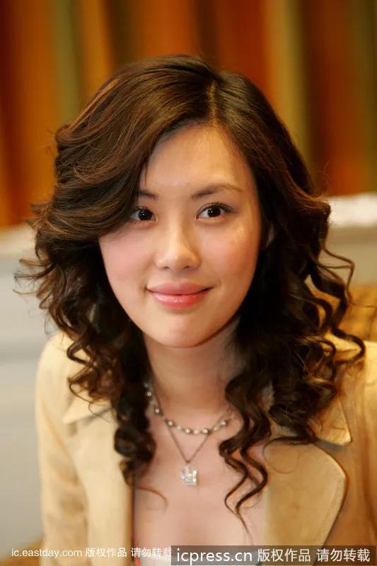 田朴珺，10张精美的照片