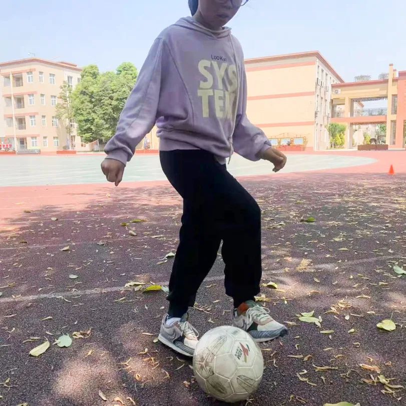 成都市双流区九江小学周末托管“足”够精彩