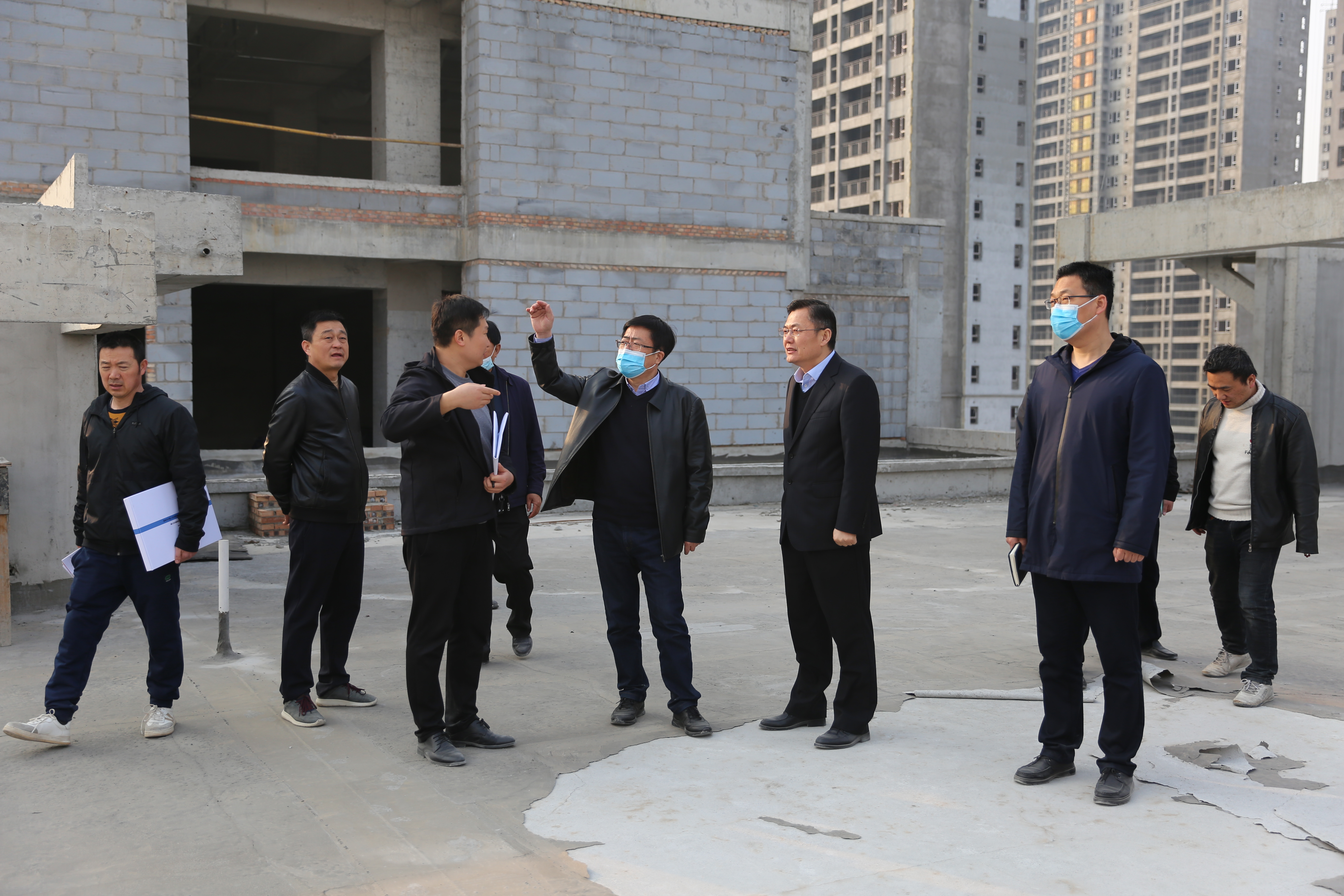渭南中院党组书记贺世辉调研督导新审判法庭项目建设情况