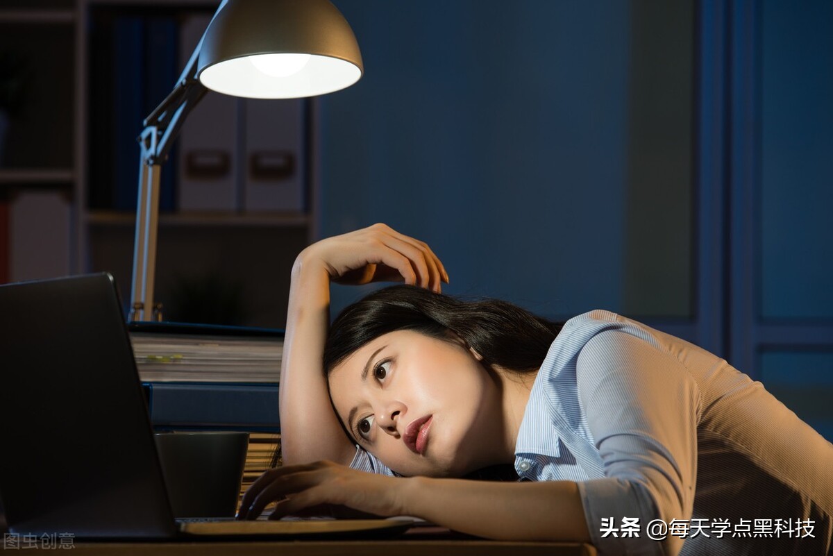 8個(gè)互聯(lián)網(wǎng)打工人必備網(wǎng)站，熟練掌握起來(lái)，升職加薪