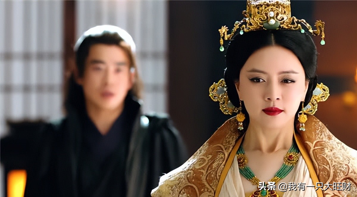 《白发》无辜背负仇恨的容齐，至死守护容乐，自此世上再无齐哥哥